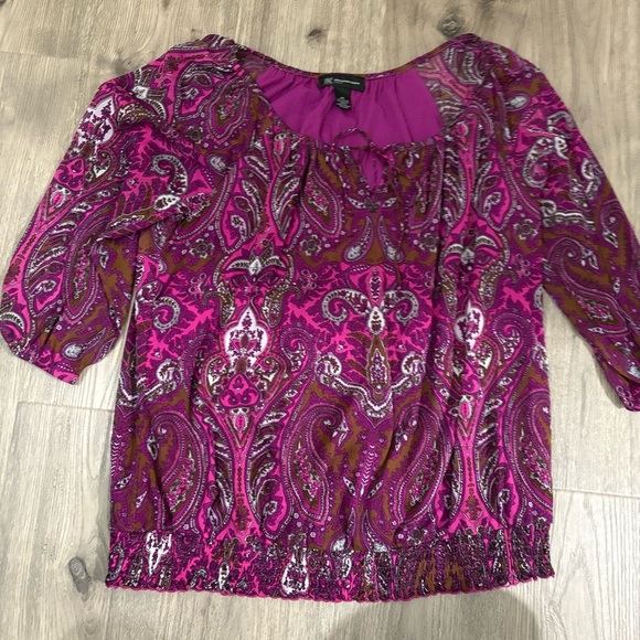 INC International Concepts Women’s Size 1X V Neck Paisley Top 3/4 Sleeves Purple - Picture 8 of 13